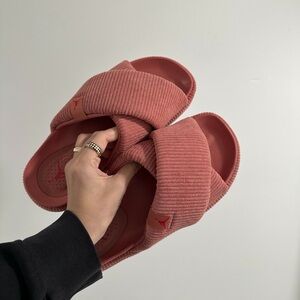 Women Jordan Sophia Pink Slide Sandals